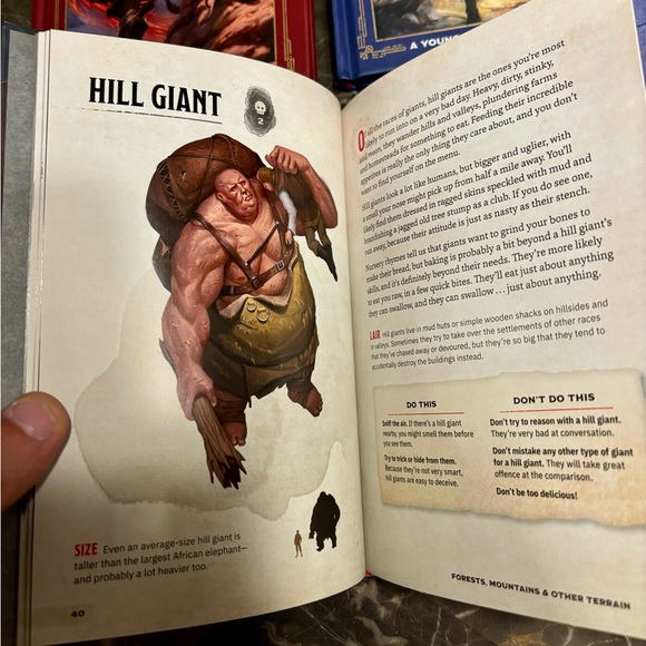 The Young Adventurer's Collection Dungeons & Dragons 4 Books Set - Picture 8 of 12